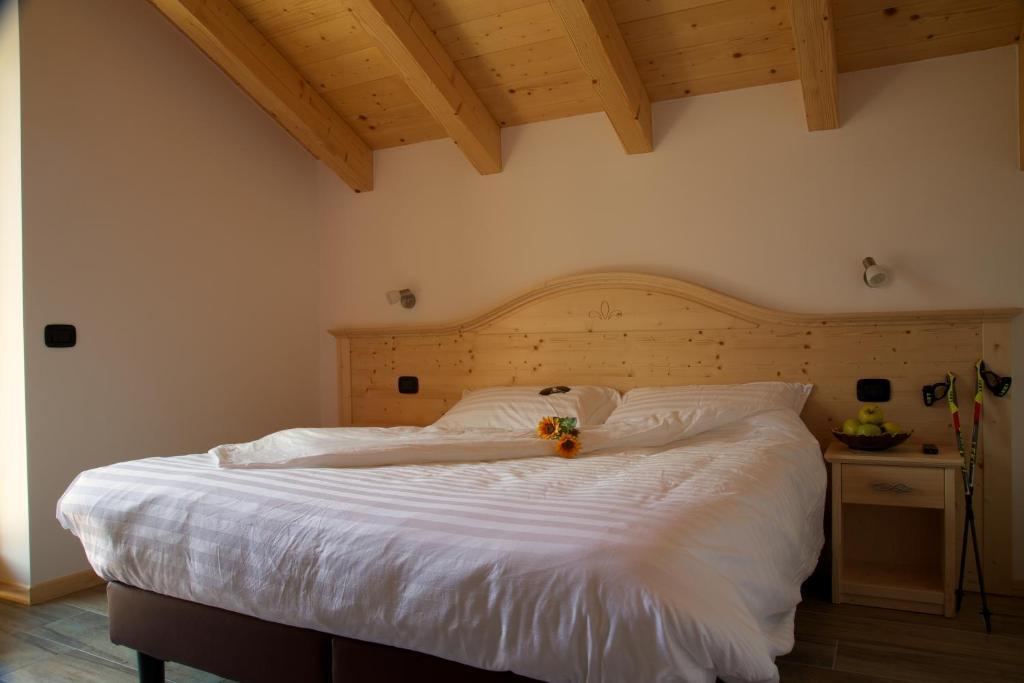 Hotel Abete Rosso à Rabbi Extérieur photo